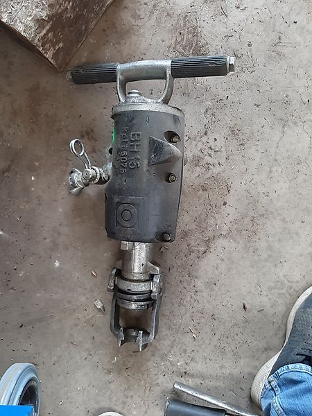 verschiedene Herstelle u.a. Böhler, Irmer & Elzer diverse